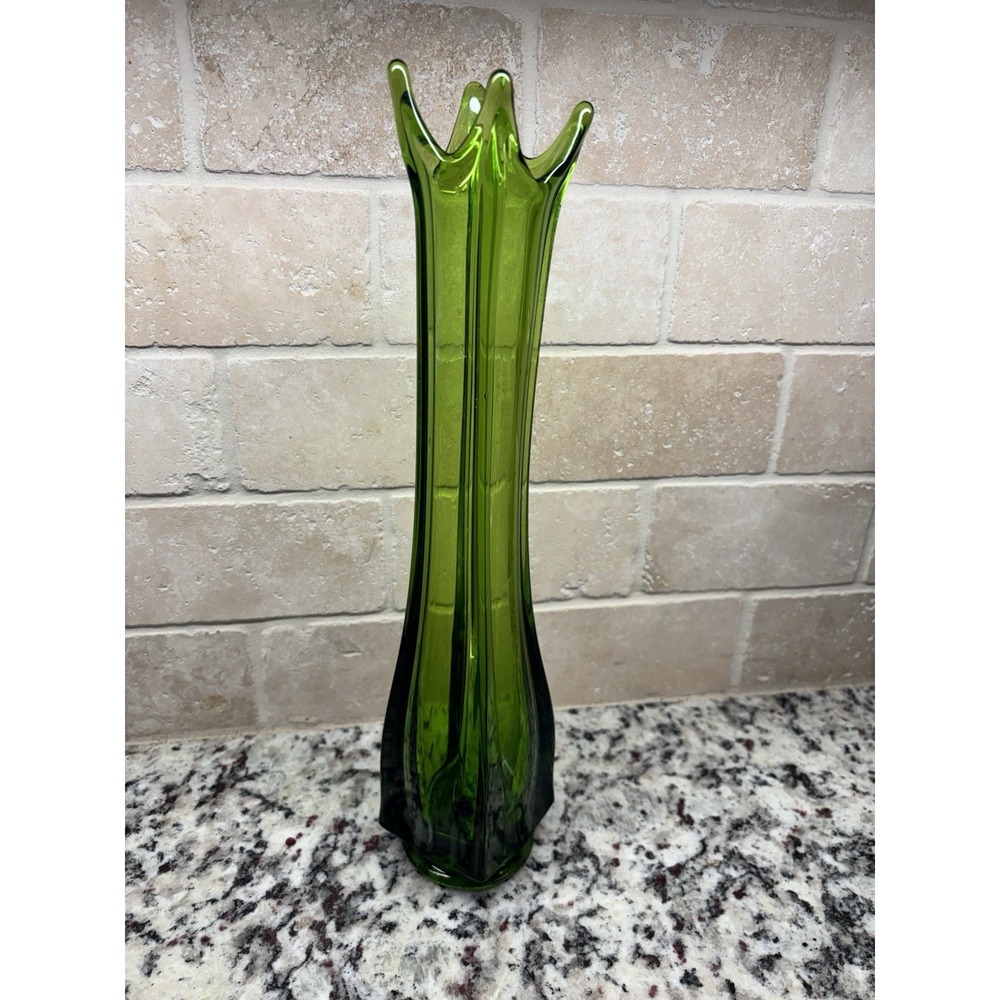 Vintage L.E.Smith Green Glass Swung Vase Mid Century Modern MCM 14 Inch